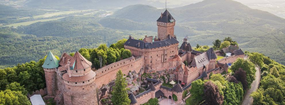 Tous aux châteaux ! - © Tristan Vuano - A vue de coucou - Château du Haut-Koenigsbourg, Alsace, France