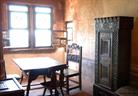 Room with oriel in the second floor of the southern dwellings at Haut-Koenigsbourg castle - © Jean-Luc Stadler