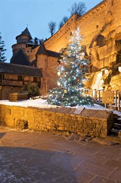 Décoration de Noël au château du Haut-Koenigsbourg - © Marc Dossmann