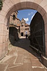 Entrance of the castle - © Marc Dossmann