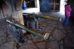 Cannons showed on the grand bastion at Haut Koenigsbourg castle, typical armament of a medieval castle. - © Jean-Luc Stadler